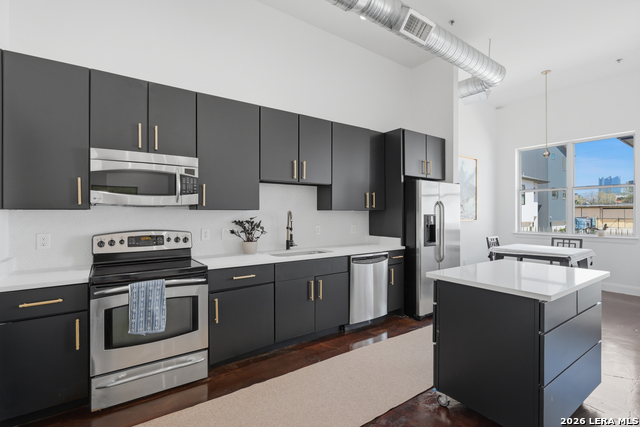 Image 10 of 30 For 831 Flores S 3114