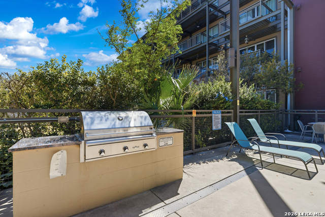 Image 18 of 30 For 831 Flores S 3114