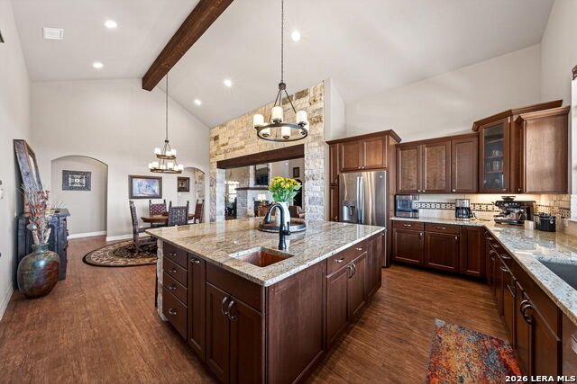 Image 15 of 45 For 25011 Caliza