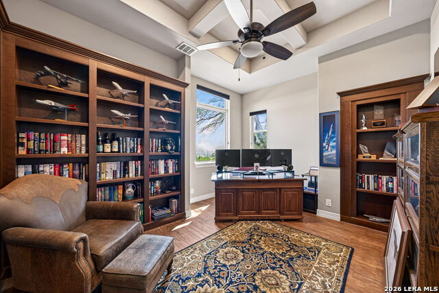 Image 18 of 45 For 25011 Caliza