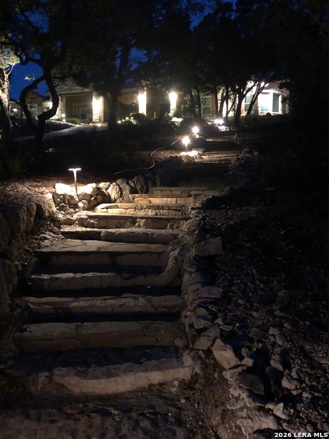 Image 40 of 45 For 25011 Caliza