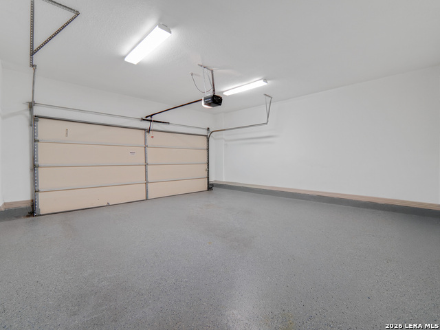 Image 30 of 37 For 904 Beechwood