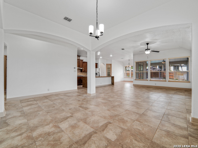 Image 5 of 37 For 904 Beechwood