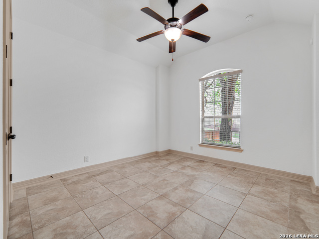 Image 9 of 37 For 904 Beechwood