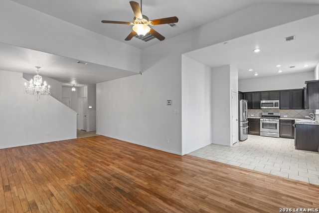 Image 11 of 31 For 6534 Candlecrest