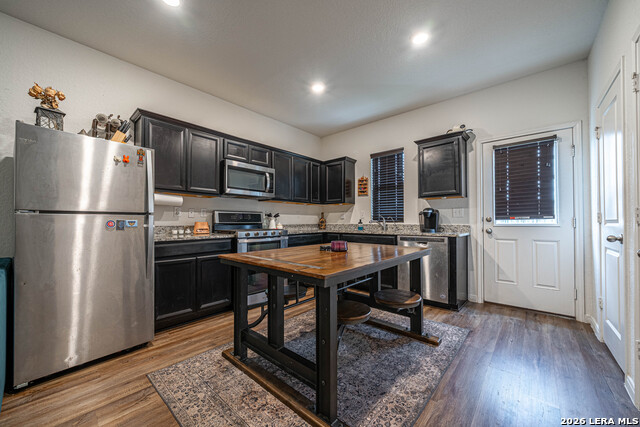 Image 6 of 20 For 13513 Flower Pond