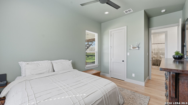 Image 23 of 50 For 1130 Church  