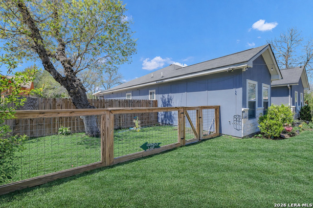 Image 2 of 50 For 23007 Dream  