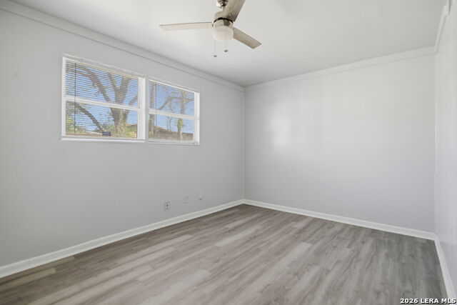 Image 19 of 40 For 1307 Kayton Ave