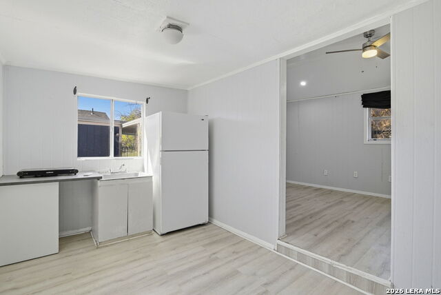 Image 26 of 40 For 1307 Kayton Ave