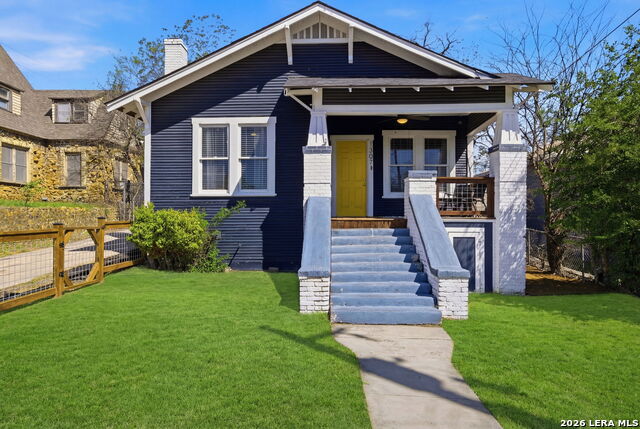 Image 3 of 40 For 1307 Kayton Ave