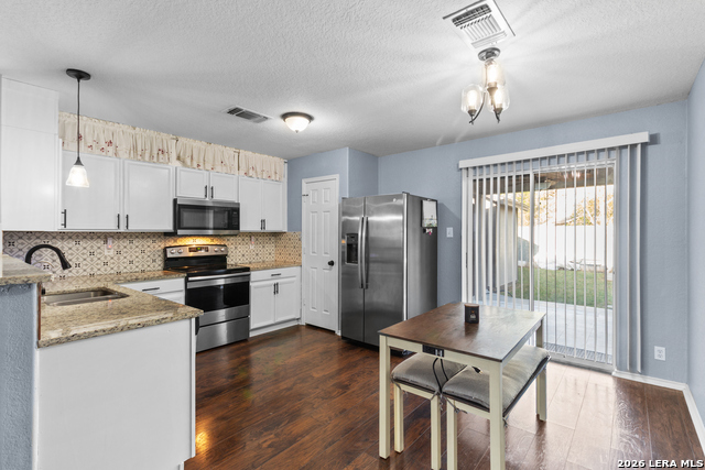 Image 13 of 36 For 6019 Old Chimney