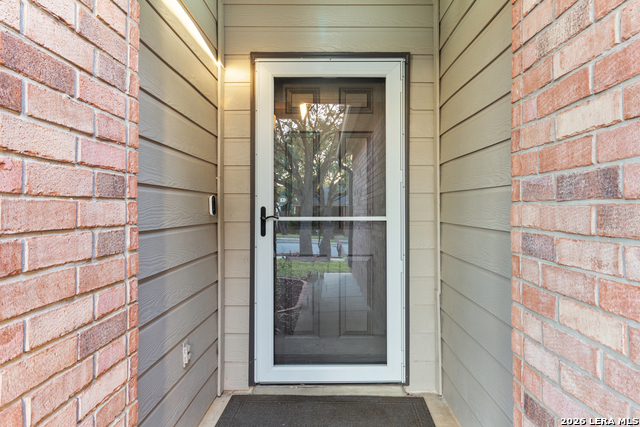 Image 7 of 36 For 6019 Old Chimney