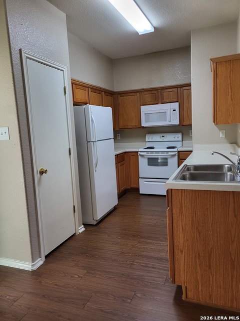 Image 4 of 7 For 4163 St Charles Bay