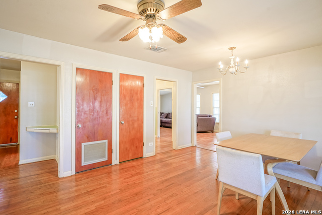 Image 16 of 40 For 2810 Kaiser  