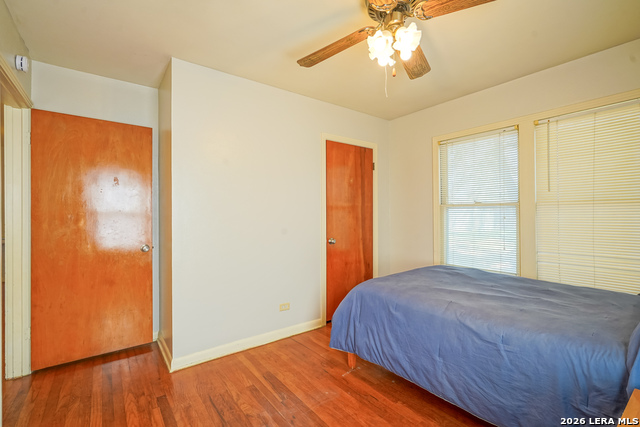 Image 25 of 40 For 2810 Kaiser  