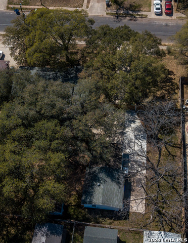 Image 38 of 40 For 2810 Kaiser  