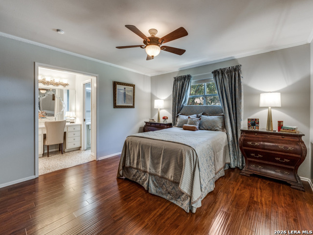 Image 14 of 25 For 10311 Red Quill