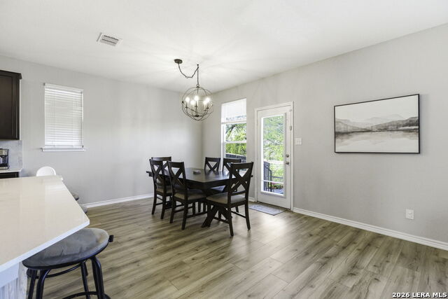 Image 10 of 31 For 1303 Swan Court