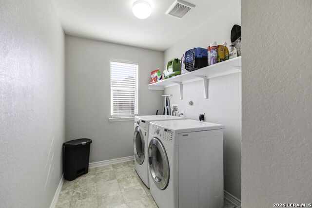 Image 21 of 31 For 1303 Swan Court