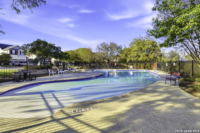 Image 28 of 31 For 1303 Swan Court