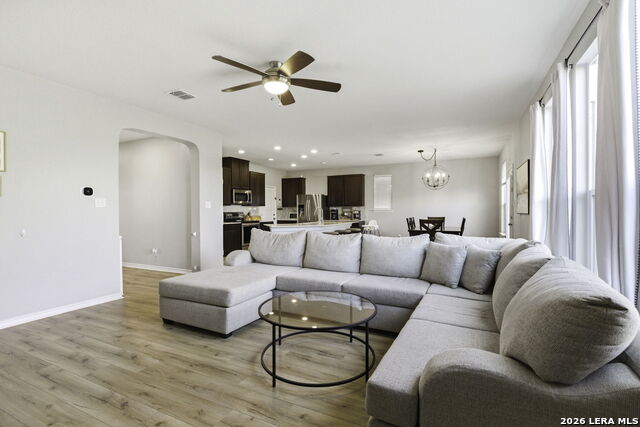 Image 6 of 31 For 1303 Swan Court