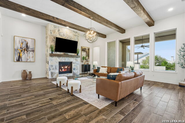 Image 10 of 51 For 982 Belle Oaks