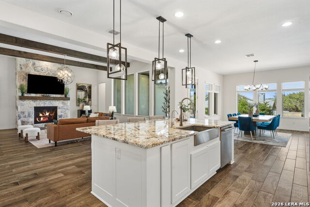 Image 16 of 51 For 982 Belle Oaks