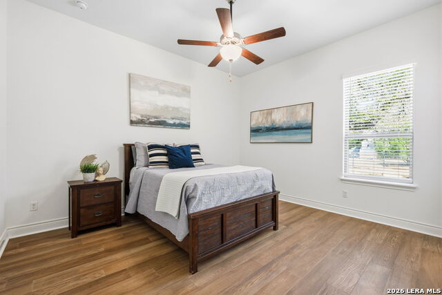 Image 21 of 51 For 982 Belle Oaks