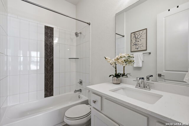 Image 24 of 51 For 982 Belle Oaks