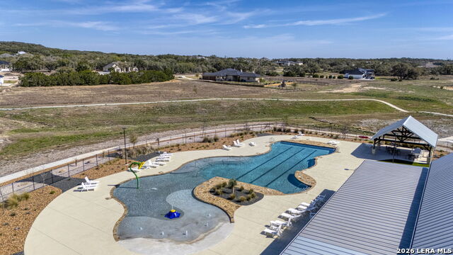 Image 44 of 51 For 982 Belle Oaks