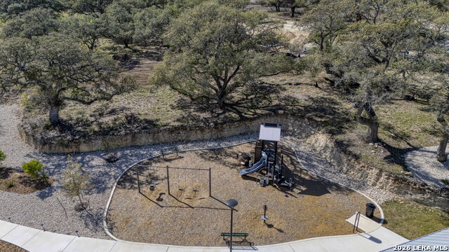 Image 45 of 51 For 982 Belle Oaks