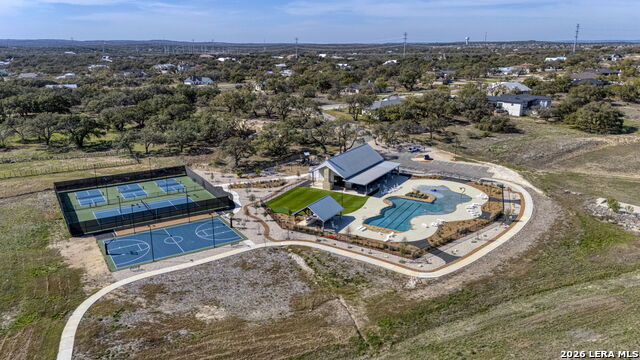 Image 49 of 51 For 982 Belle Oaks