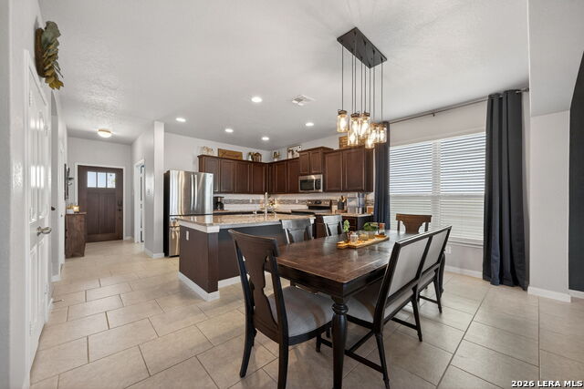 Image 13 of 35 For 10319 Barbeque Bay