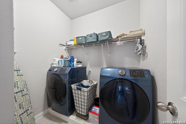 Image 30 of 35 For 10319 Barbeque Bay