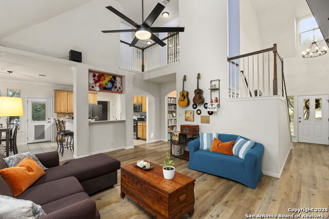 Image 7 of 48 For 9119 Cap Mountain Dr