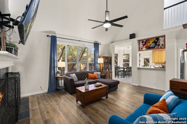 Image 8 of 48 For 9119 Cap Mountain Dr