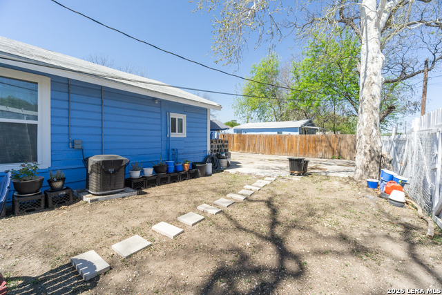 Image 21 of 43 For 1203 Vickers