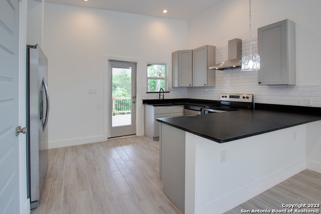 Image 10 of 33 For 1491 Winding Creek Trail