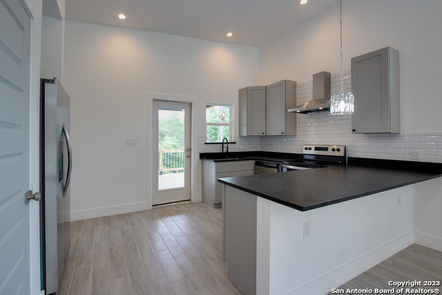 Image 11 of 33 For 1491 Winding Creek Trail