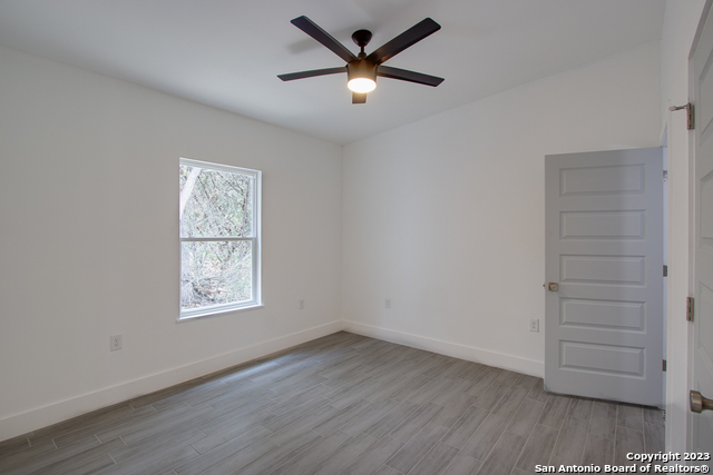 Image 14 of 33 For 1491 Winding Creek Trail