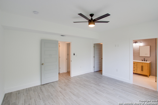 Image 24 of 33 For 1491 Winding Creek Trail