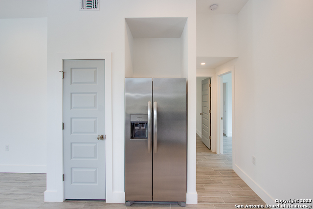 Image 6 of 33 For 1491 Winding Creek Trail