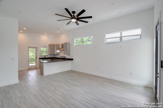 Image 8 of 33 For 1491 Winding Creek Trail