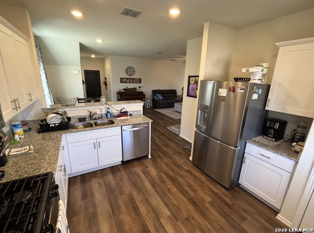 Image 6 of 11 For 109 Acorn  