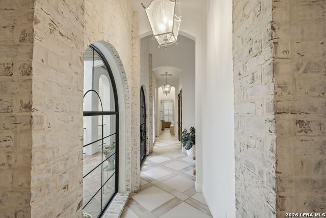 Image 15 of 113 For 11418 Anaqua Springs