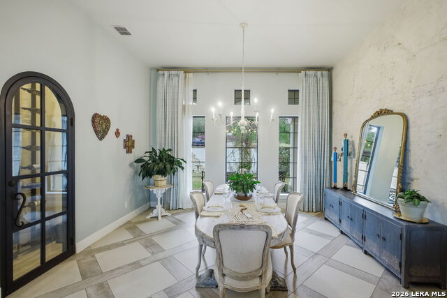 Image 21 of 113 For 11418 Anaqua Springs