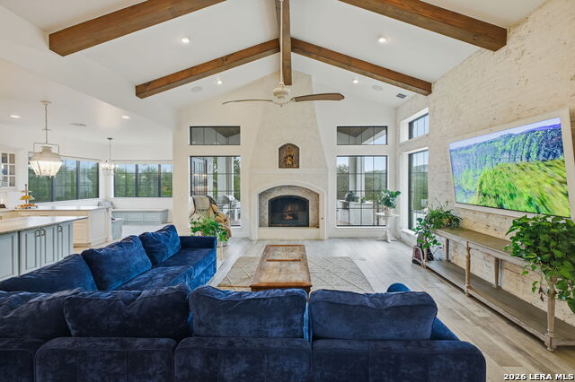 Image 24 of 113 For 11418 Anaqua Springs