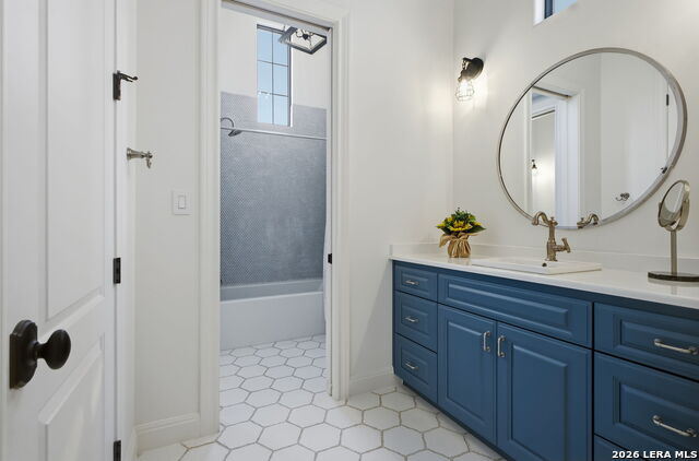 Image 76 of 113 For 11418 Anaqua Springs