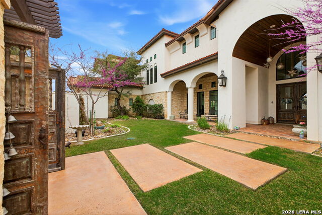 Image 9 of 113 For 11418 Anaqua Springs